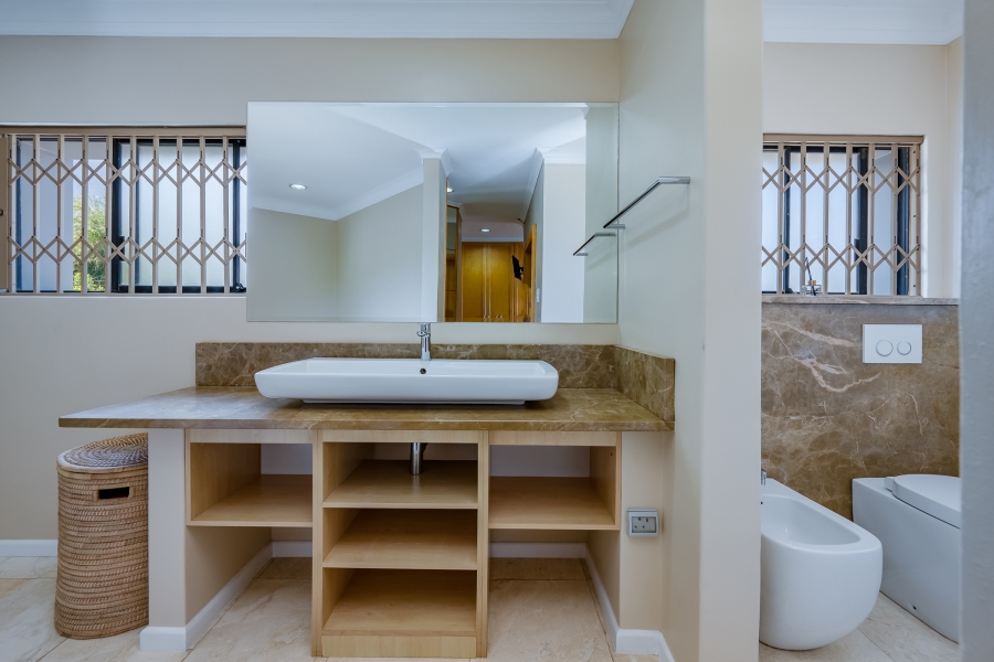 4 Bedroom Property for Sale in La Concorde Western Cape